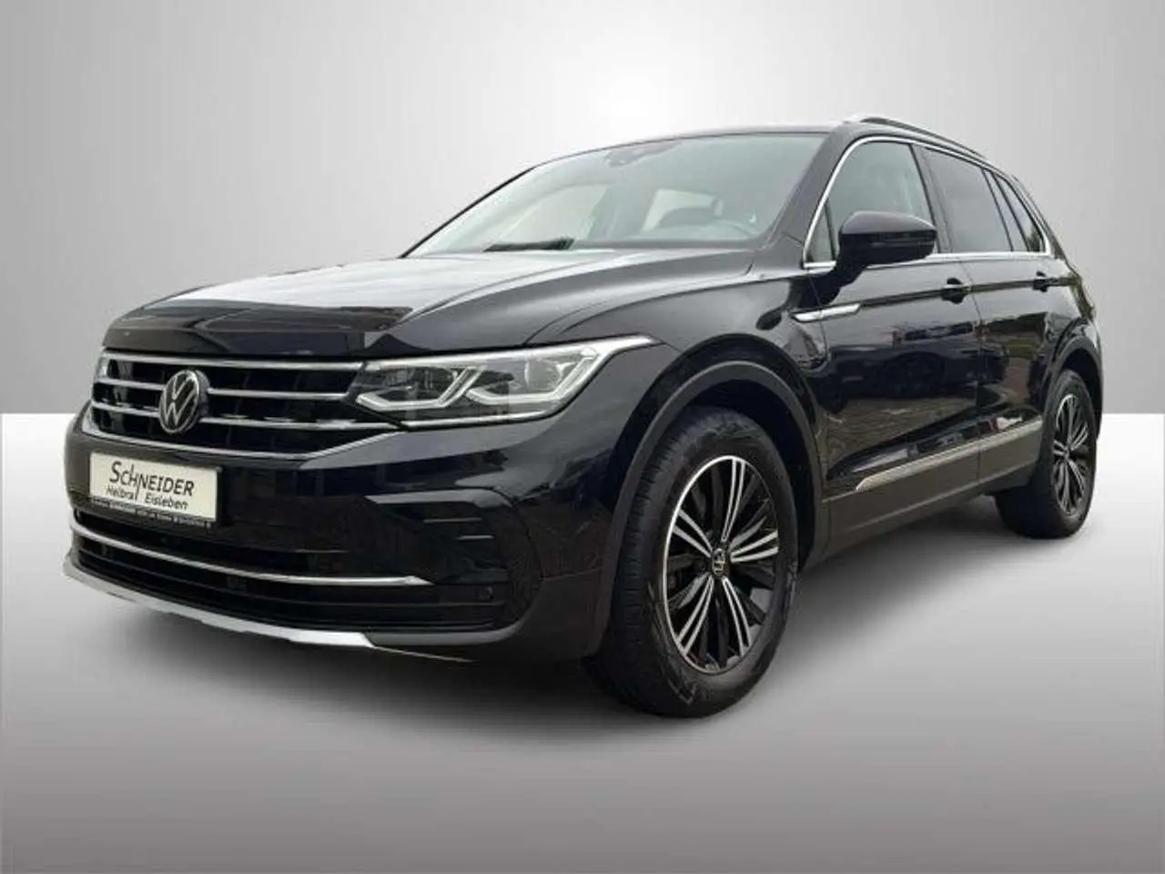 Photo 1 : Volkswagen Tiguan 2022 Essence