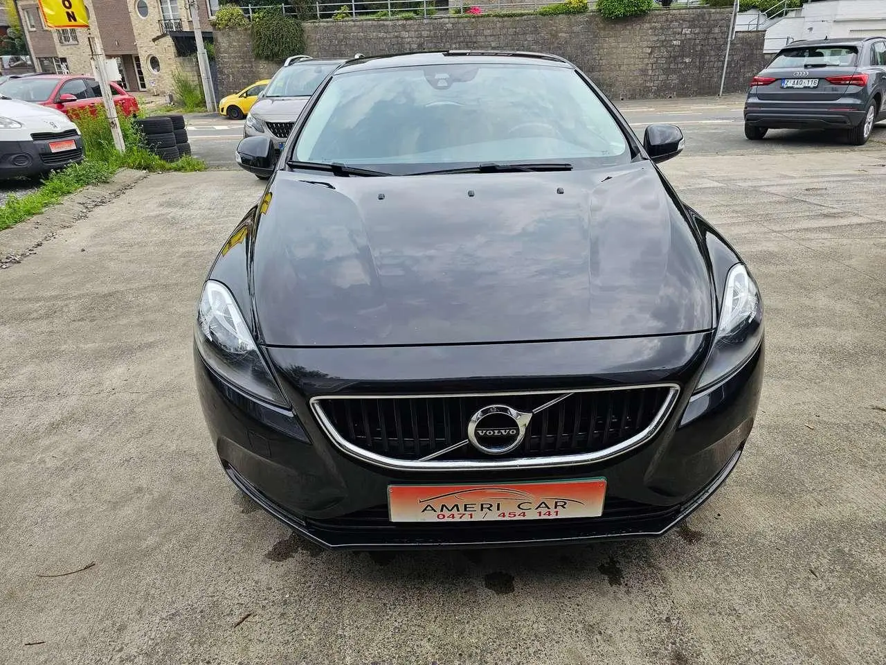 Photo 1 : Volvo V40 2018 Diesel