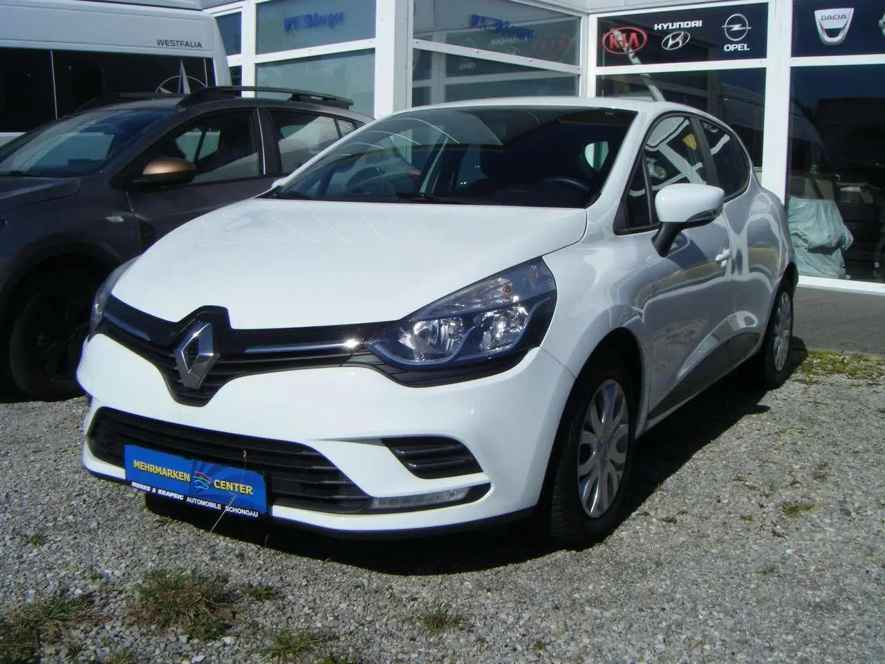 Photo 1 : Renault Clio 2017 Petrol