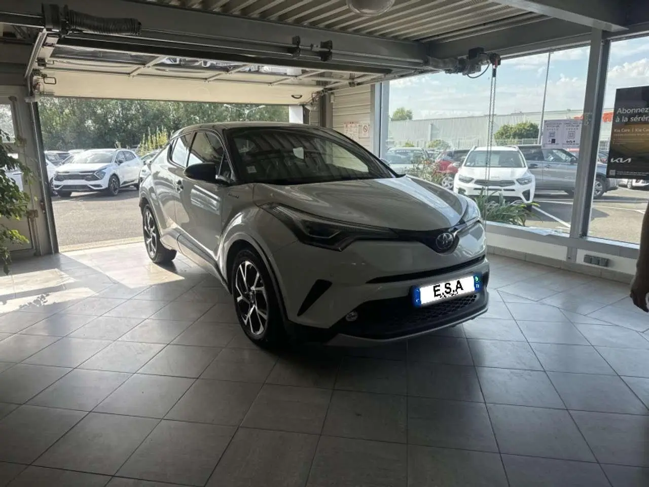 Photo 1 : Toyota C-hr 2017 Autres