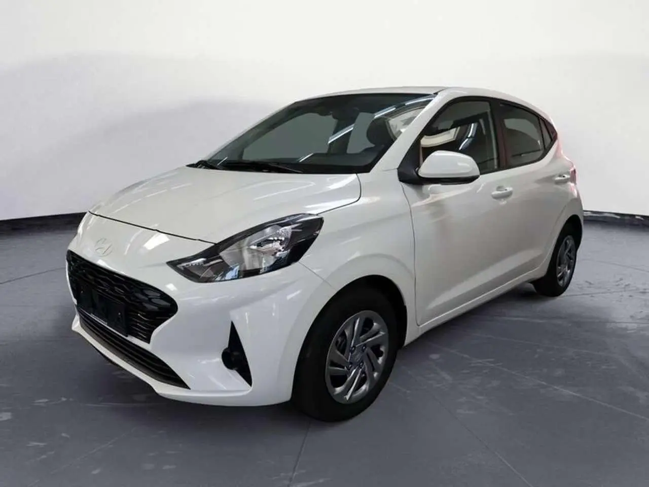 Photo 1 : Hyundai I10 2024 Petrol