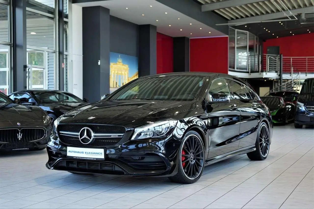 Photo 1 : Mercedes-benz Classe Cla 2016 Petrol