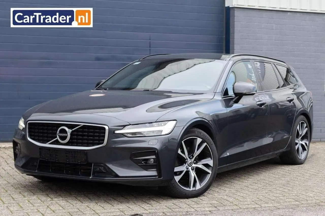 Photo 1 : Volvo V60 2019 Diesel