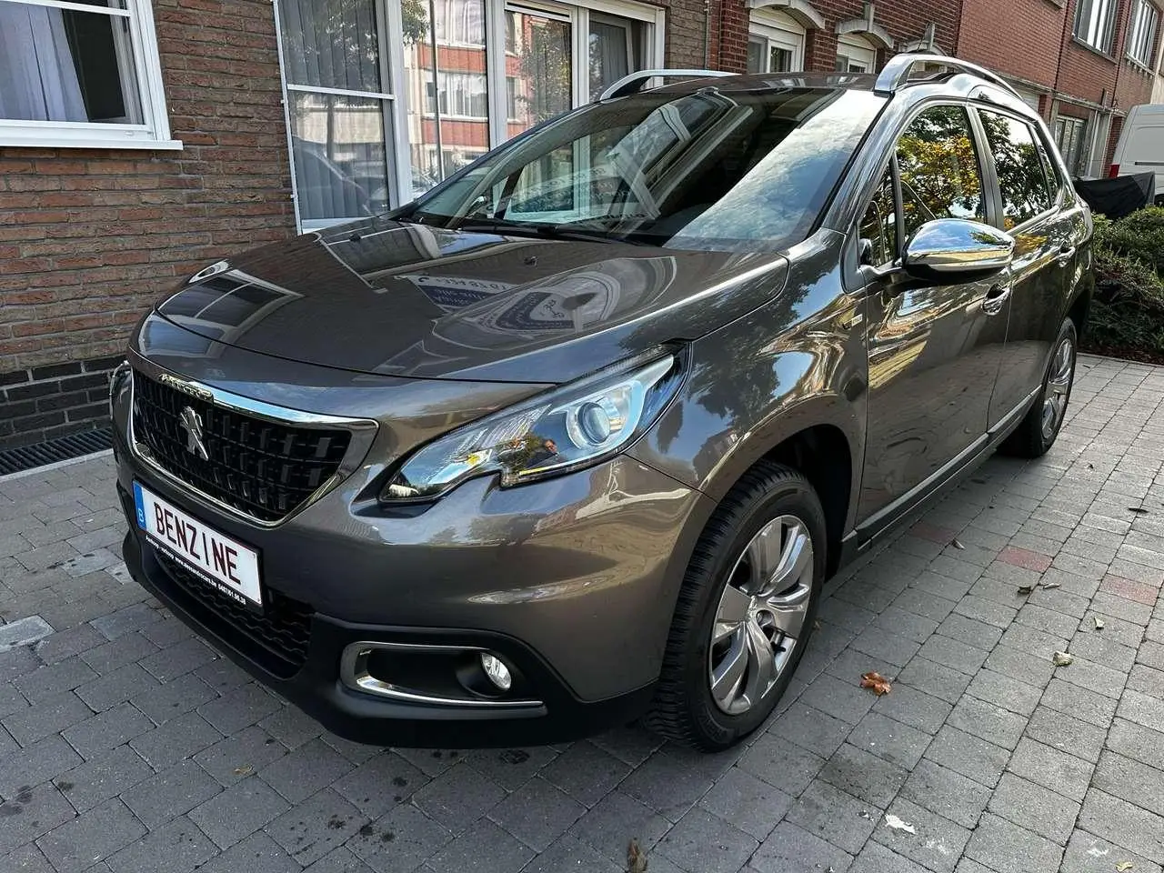 Photo 1 : Peugeot 2008 2017 Essence