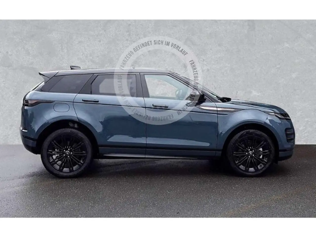 Photo 1 : Land Rover Range Rover Evoque 2024 Essence