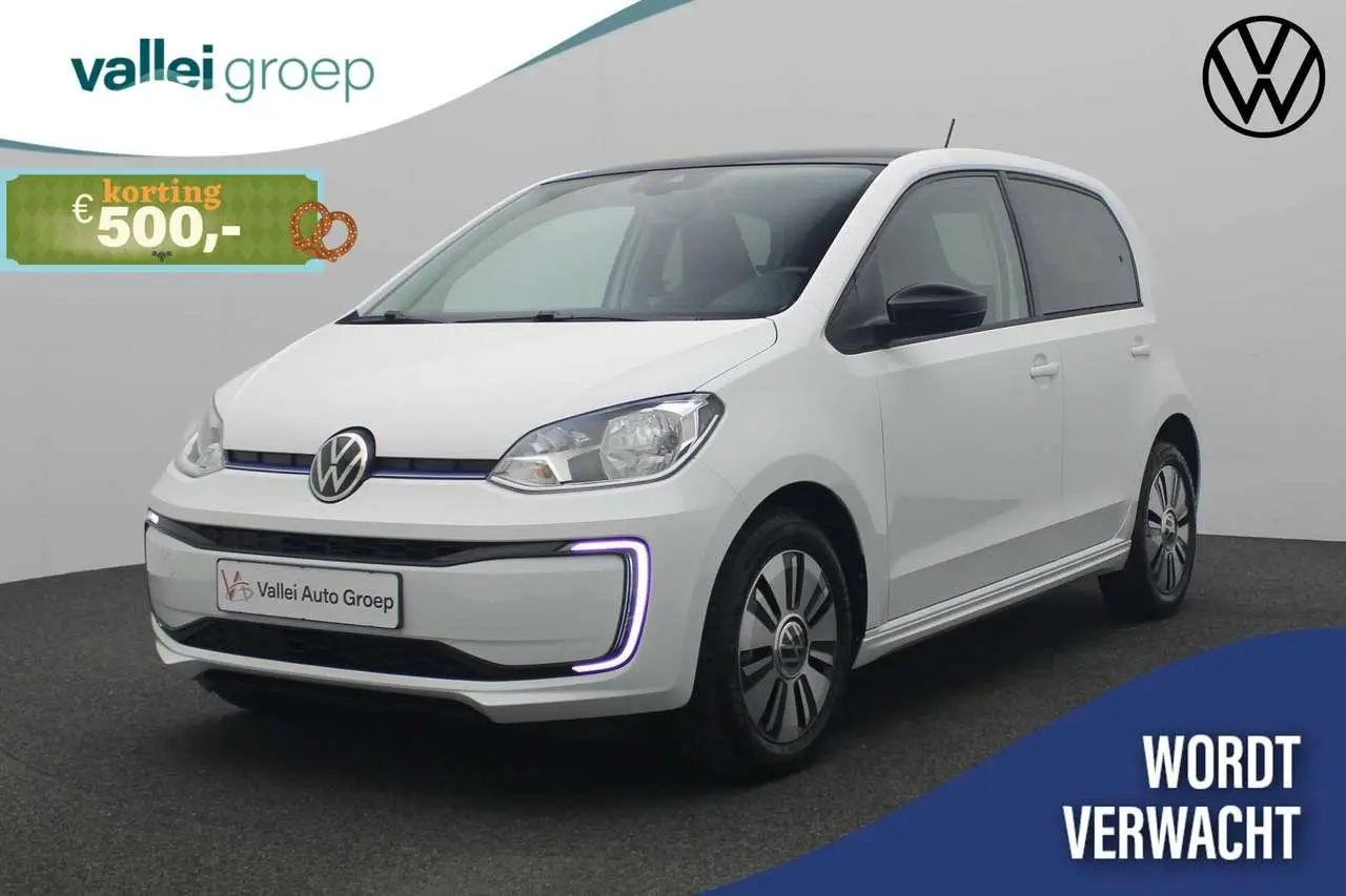 Photo 1 : Volkswagen Up! 2021 Electric