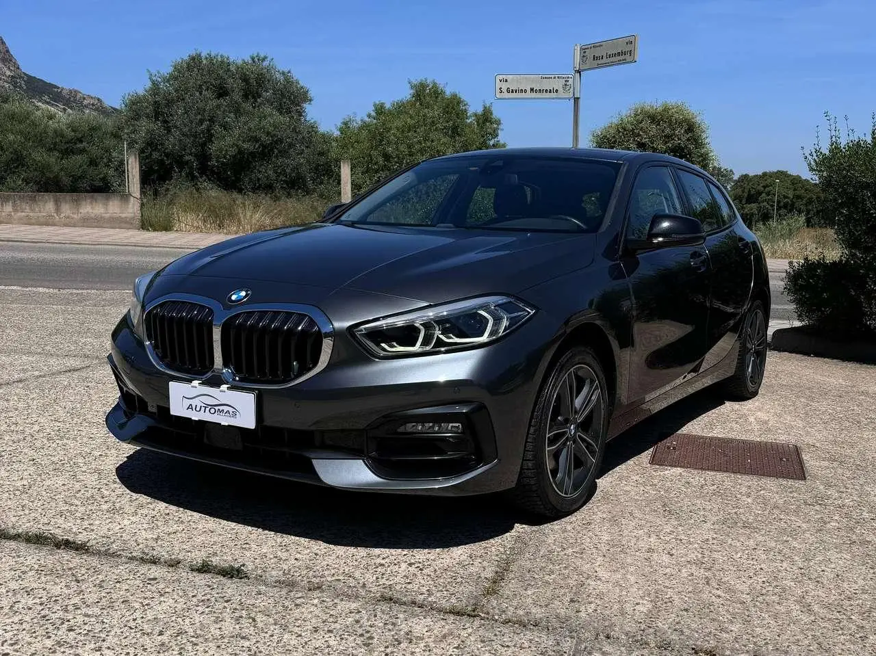 Photo 1 : Bmw Serie 1 2019 Diesel