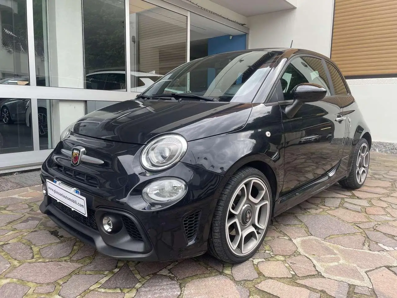 Photo 1 : Abarth 595 2020 Essence