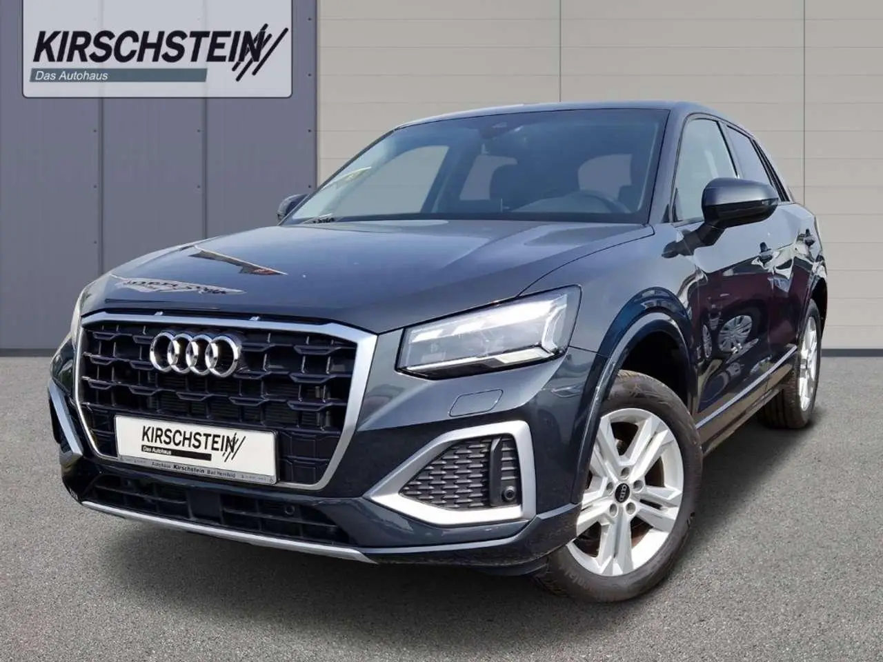 Photo 1 : Audi Q2 2022 Essence