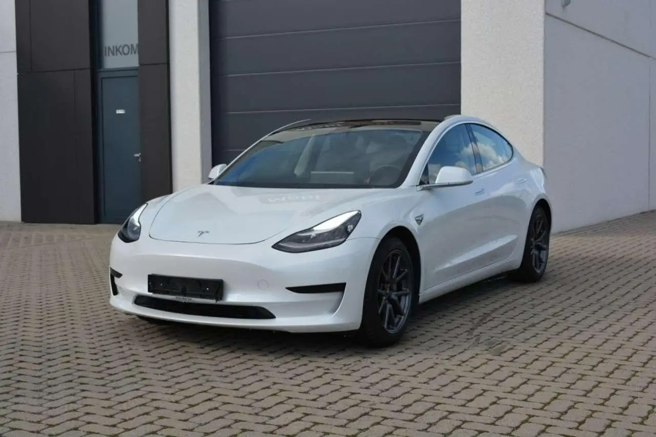 Photo 1 : Tesla Model 3 2020 Electric