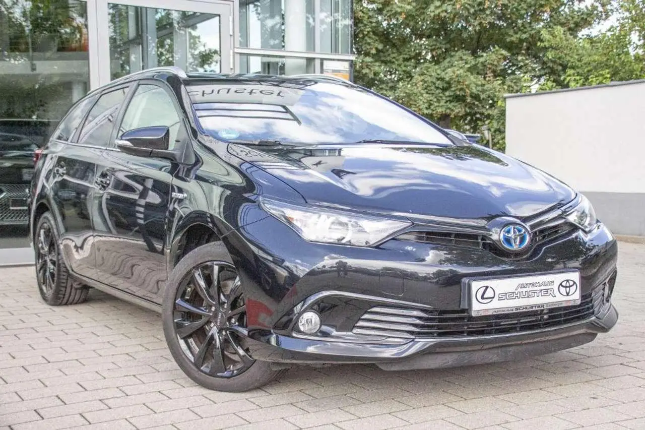 Photo 1 : Toyota Auris 2018 Hybride