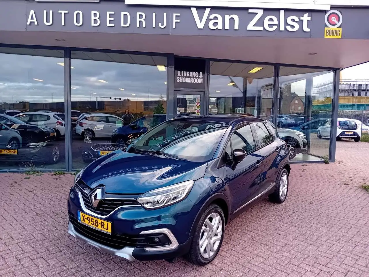 Photo 1 : Renault Captur 2018 Petrol