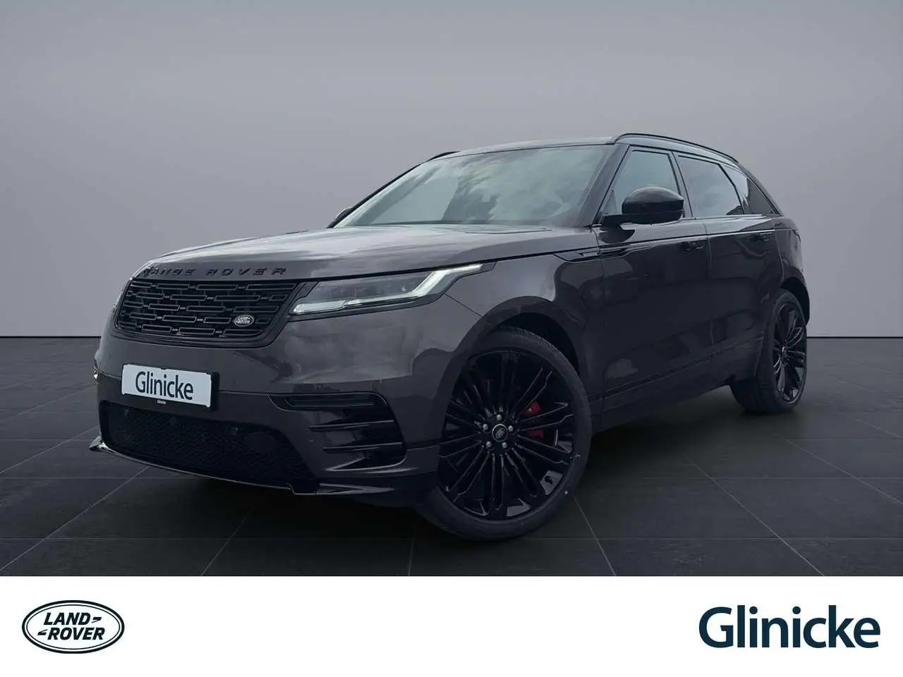 Photo 1 : Land Rover Range Rover Velar 2024 Essence