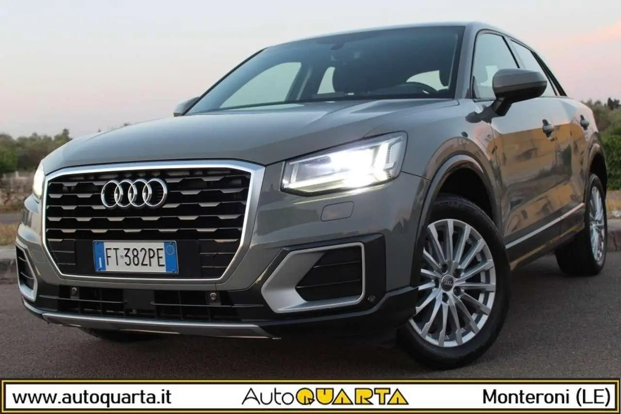 Photo 1 : Audi Q2 2018 Diesel