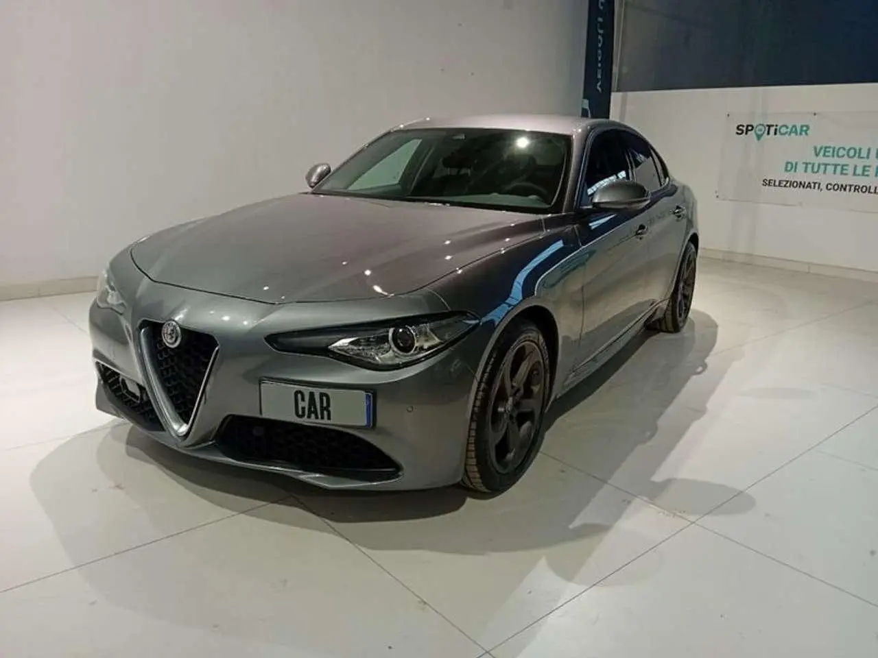 Photo 1 : Alfa Romeo Giulia 2019 Essence