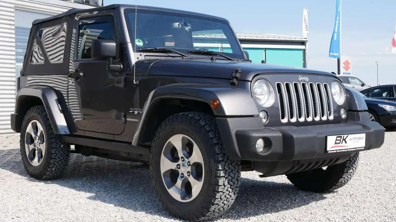 Photo 1 : Jeep Wrangler 2018 Diesel