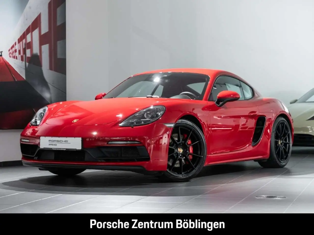 Photo 1 : Porsche 718 2021 Essence