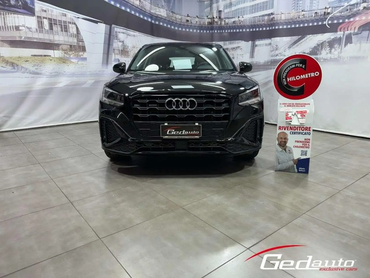 Photo 1 : Audi Q2 2023 Diesel