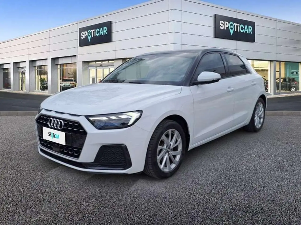 Photo 1 : Audi A1 2019 Essence