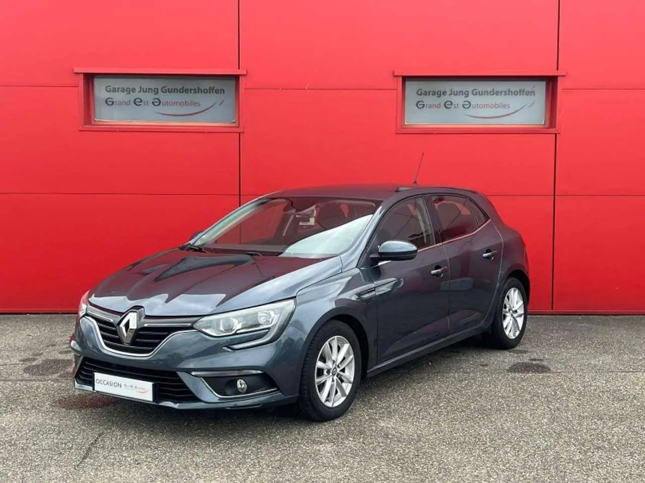 Photo 1 : Renault Megane 2016 Petrol