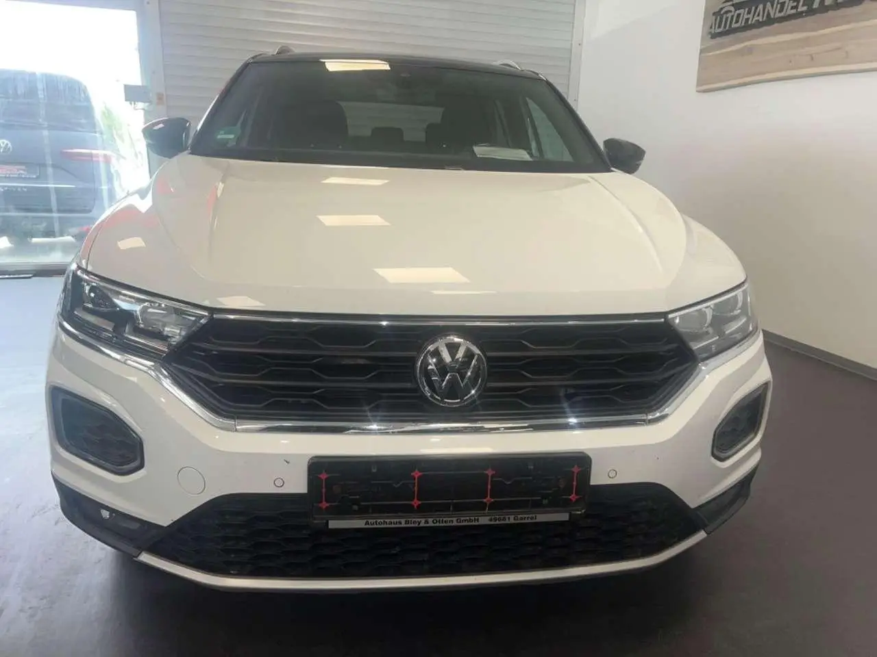 Photo 1 : Volkswagen T-roc 2020 Essence