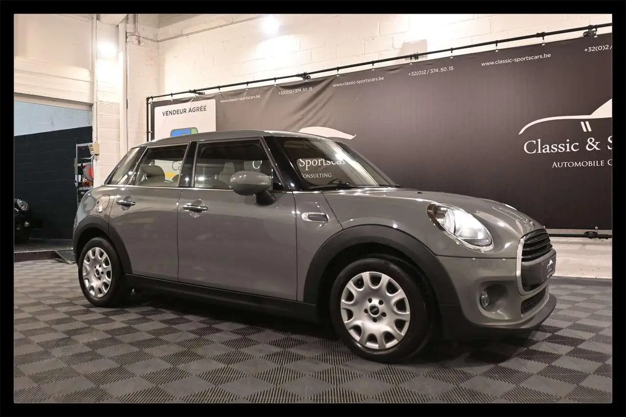 Photo 1 : Mini One 2020 Petrol