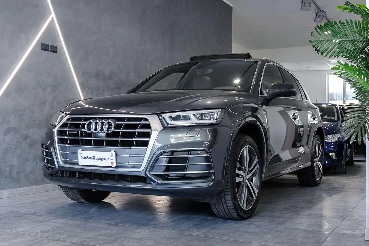 Photo 1 : Audi Q5 2017 Diesel