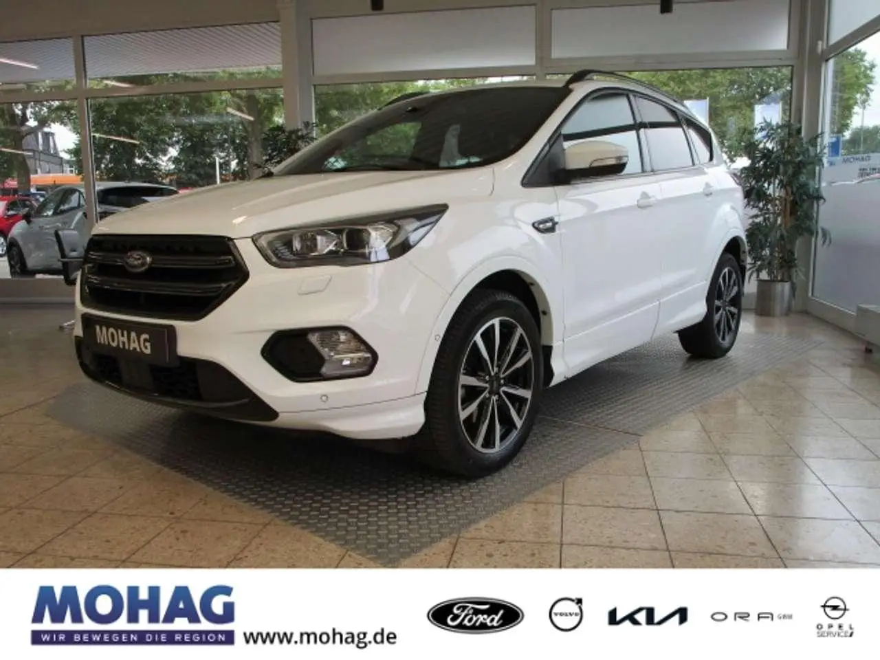 Photo 1 : Ford Kuga 2019 Essence