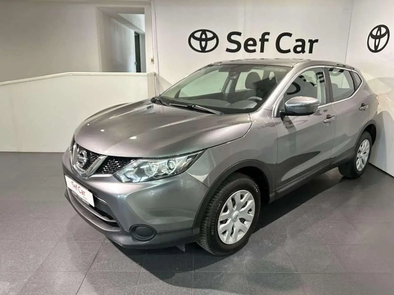 Photo 1 : Nissan Qashqai 2017 Petrol