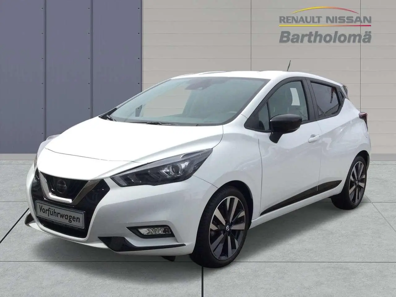 Photo 1 : Nissan Micra 2023 Essence