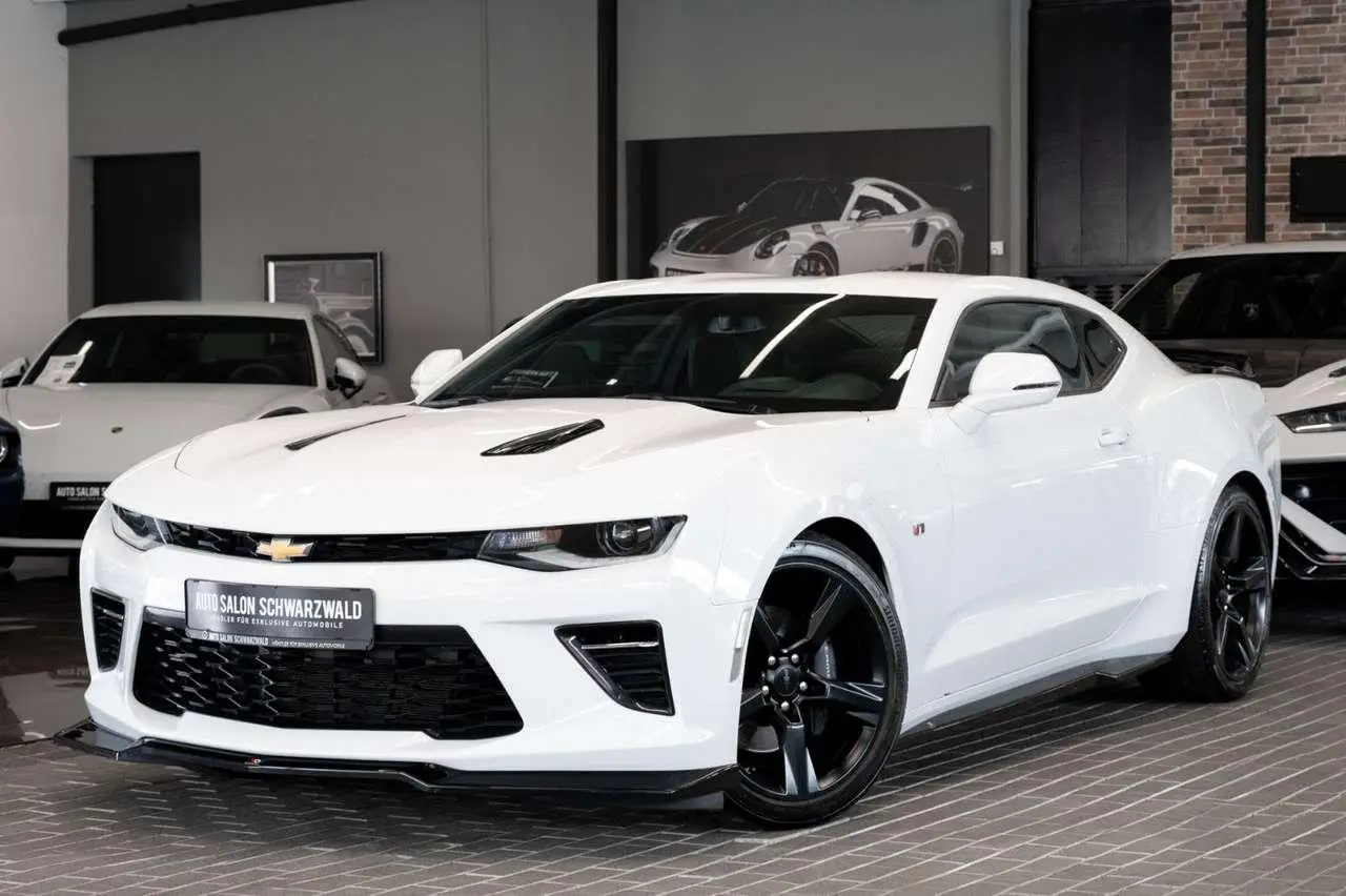 Photo 1 : Chevrolet Camaro 2018 Petrol