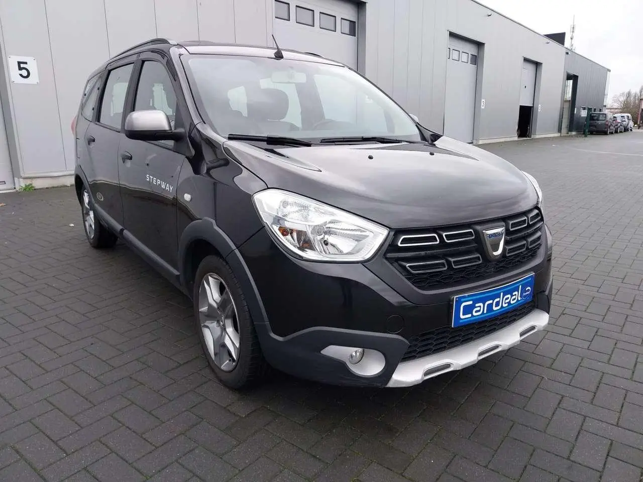 Photo 1 : Dacia Lodgy 2020 Petrol