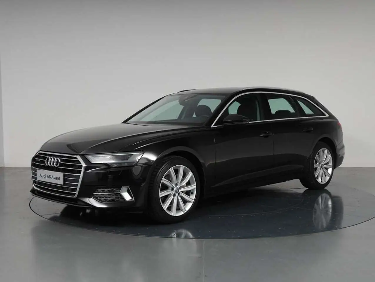 Photo 1 : Audi A6 2019 Hybride