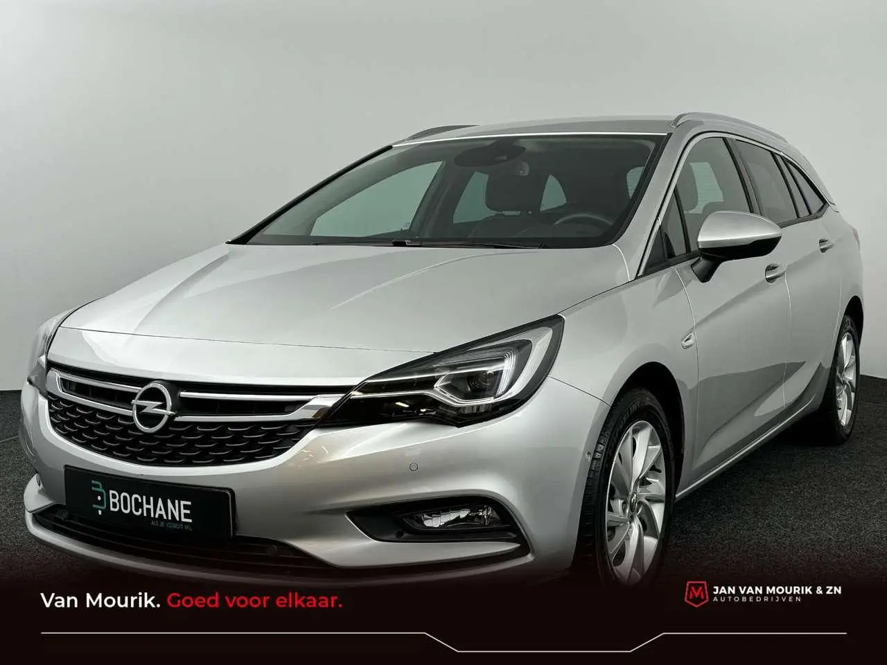 Photo 1 : Opel Astra 2018 Essence