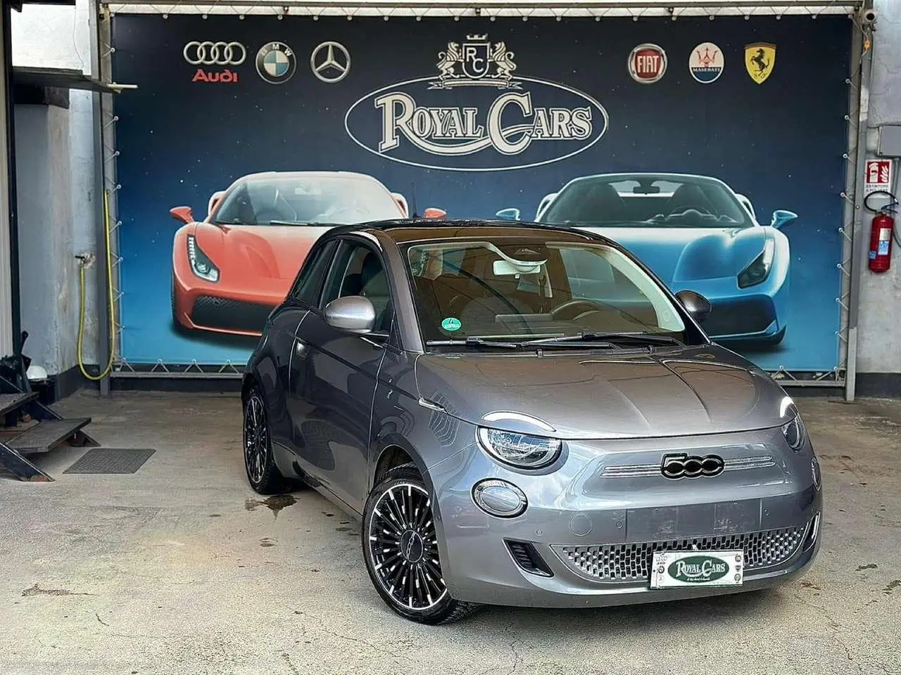 Photo 1 : Fiat 500 2022 Électrique