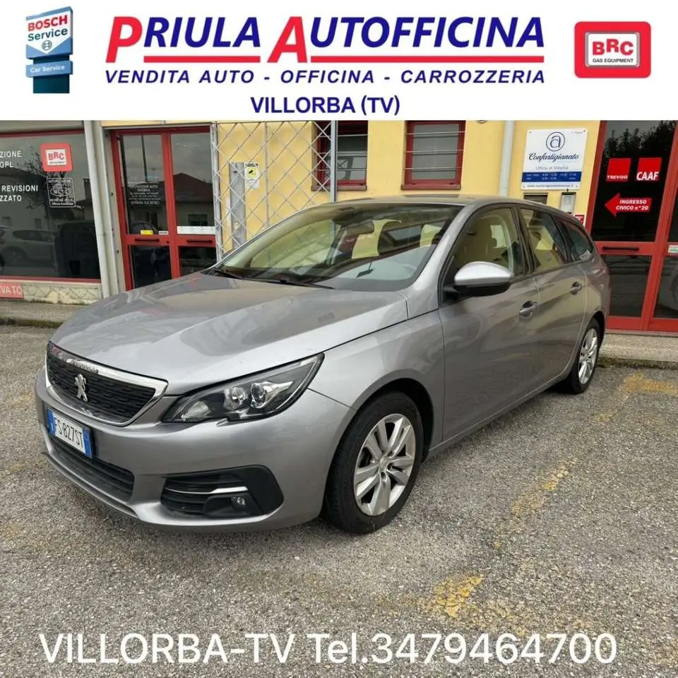 Photo 1 : Peugeot 308 2018 Diesel