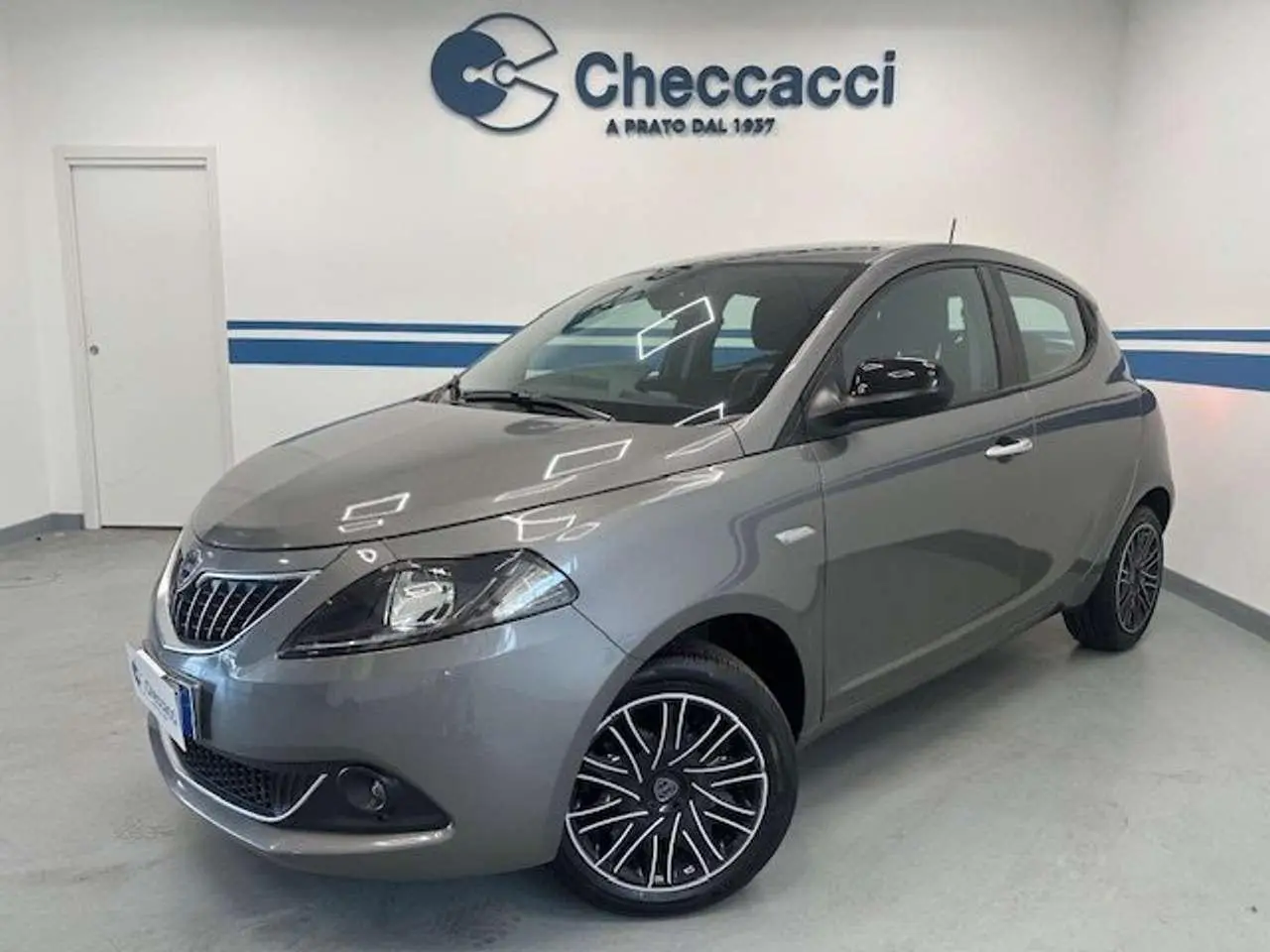 Photo 1 : Lancia Ypsilon 2022 Hybride