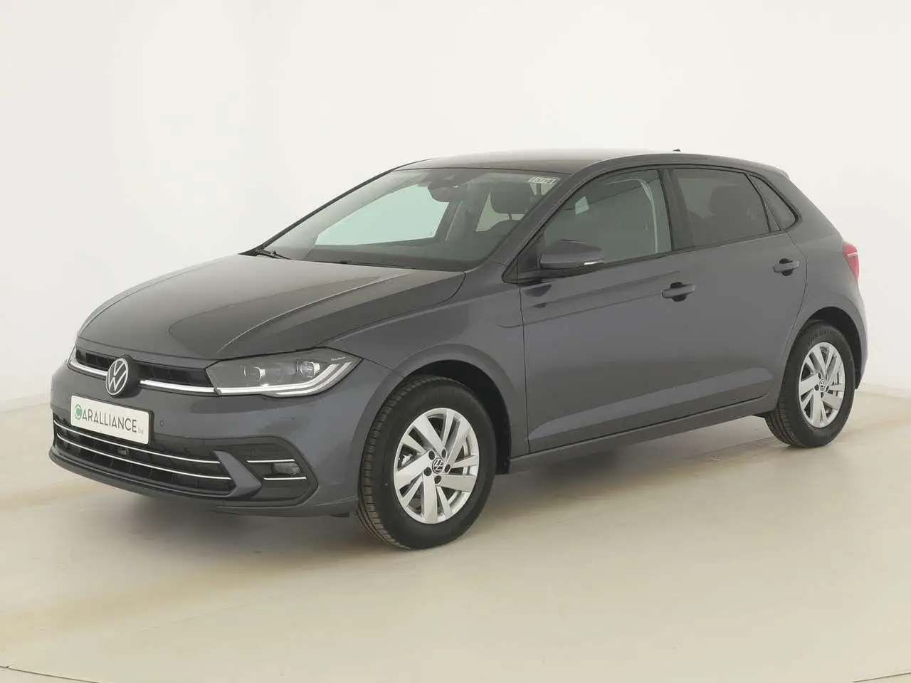 Photo 1 : Volkswagen Polo 2024 Petrol