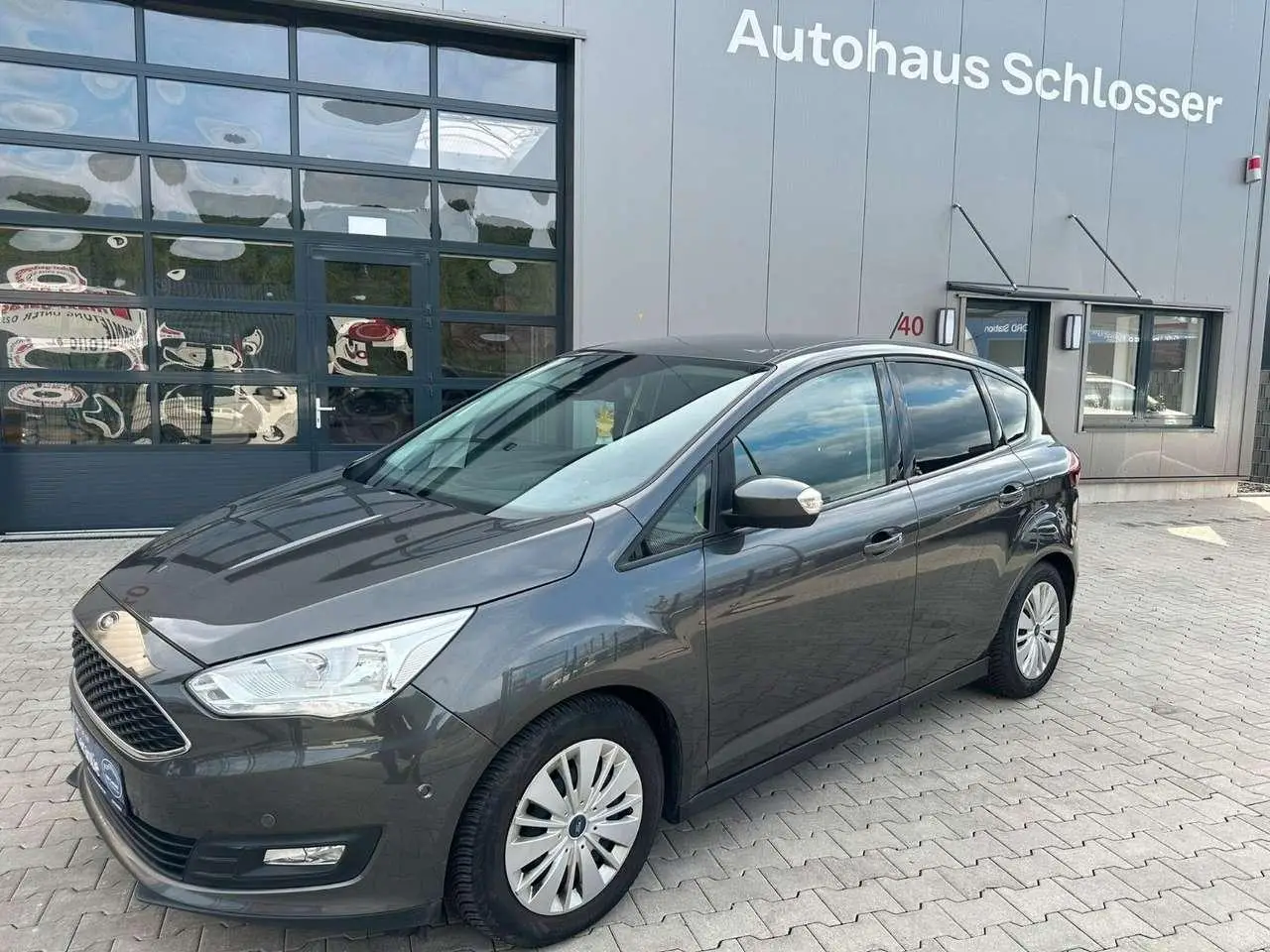 Photo 1 : Ford C-max 2018 Petrol