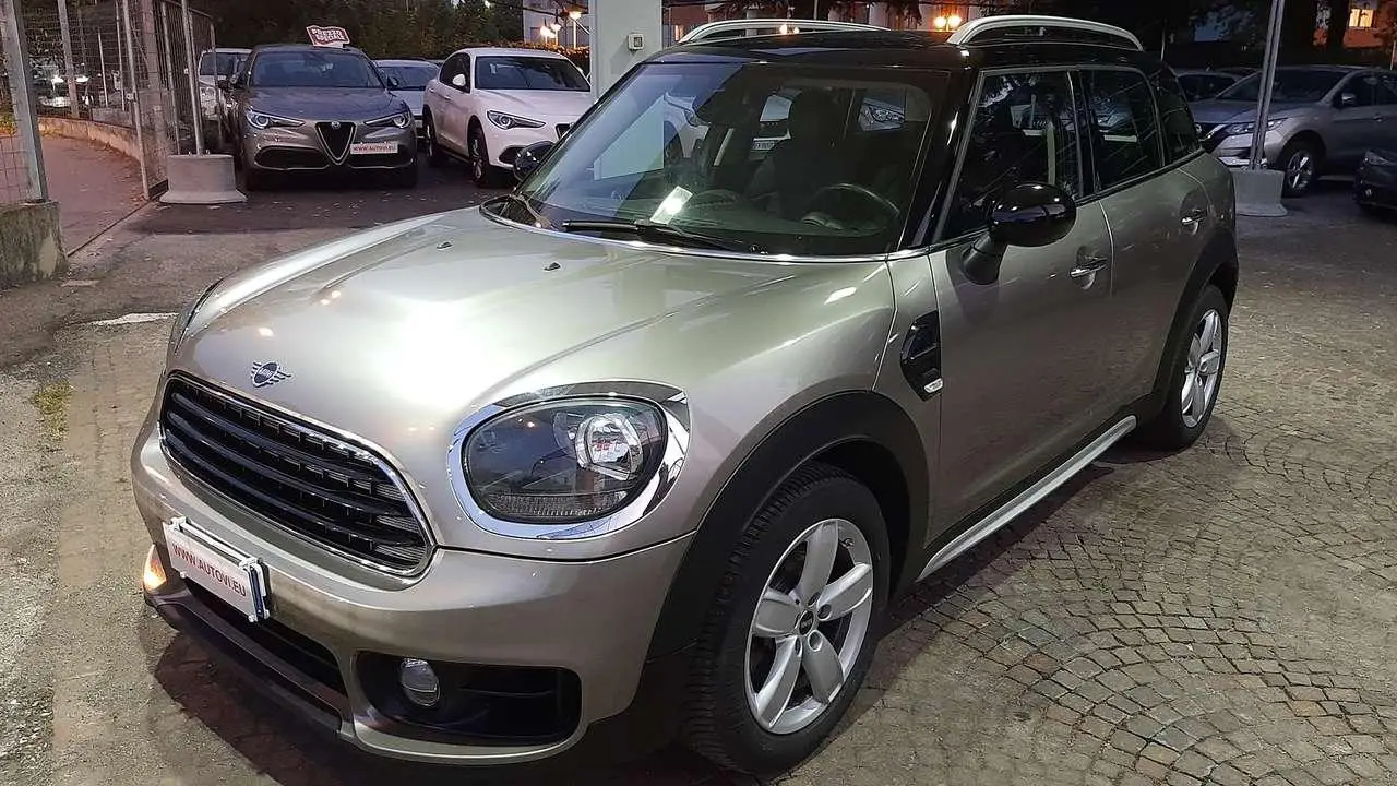 Photo 1 : Mini Cooper 2019 Petrol