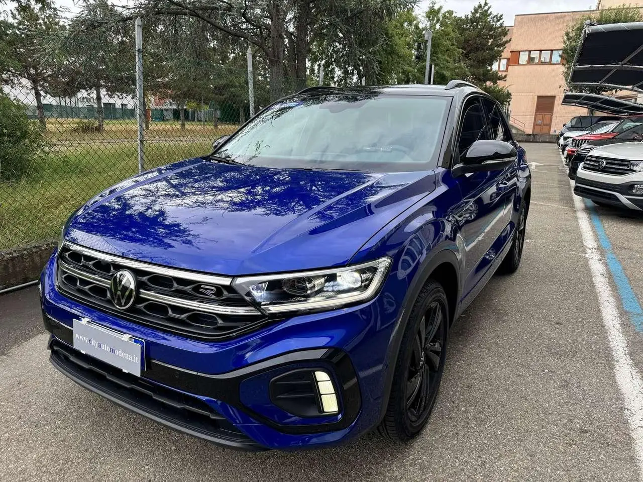 Photo 1 : Volkswagen T-roc 2024 Petrol