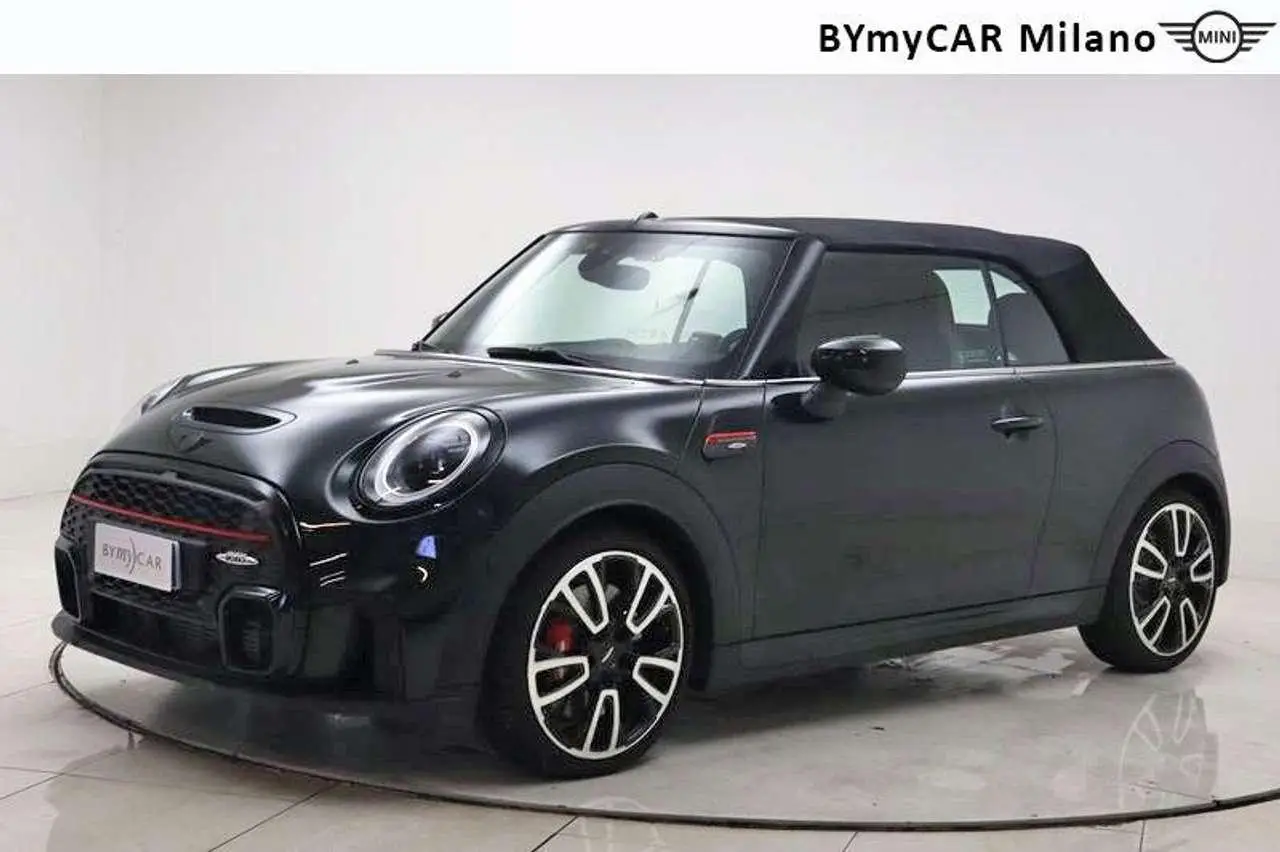 Photo 1 : Mini John Cooper Works 2022 Essence