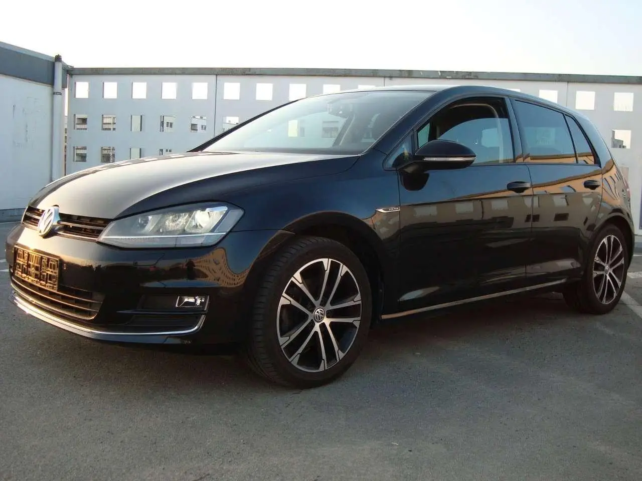 Photo 1 : Volkswagen Golf 2015 Essence