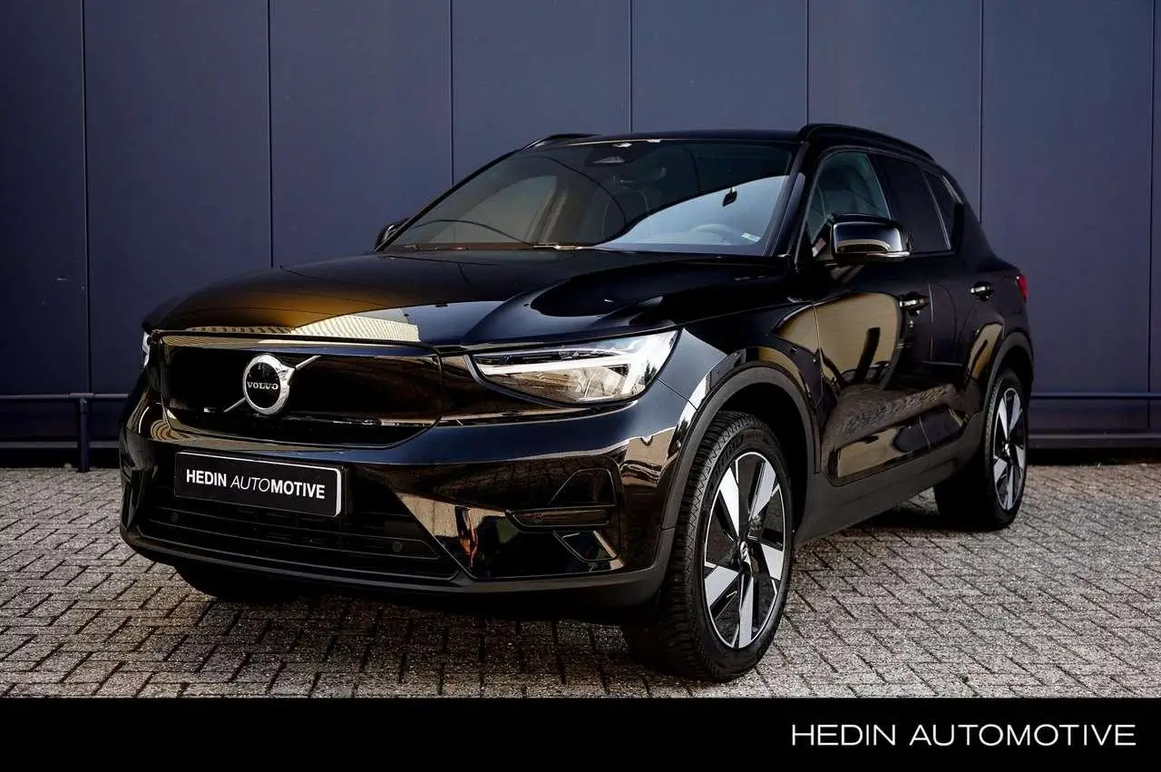 Photo 1 : Volvo Xc40 2023 Electric