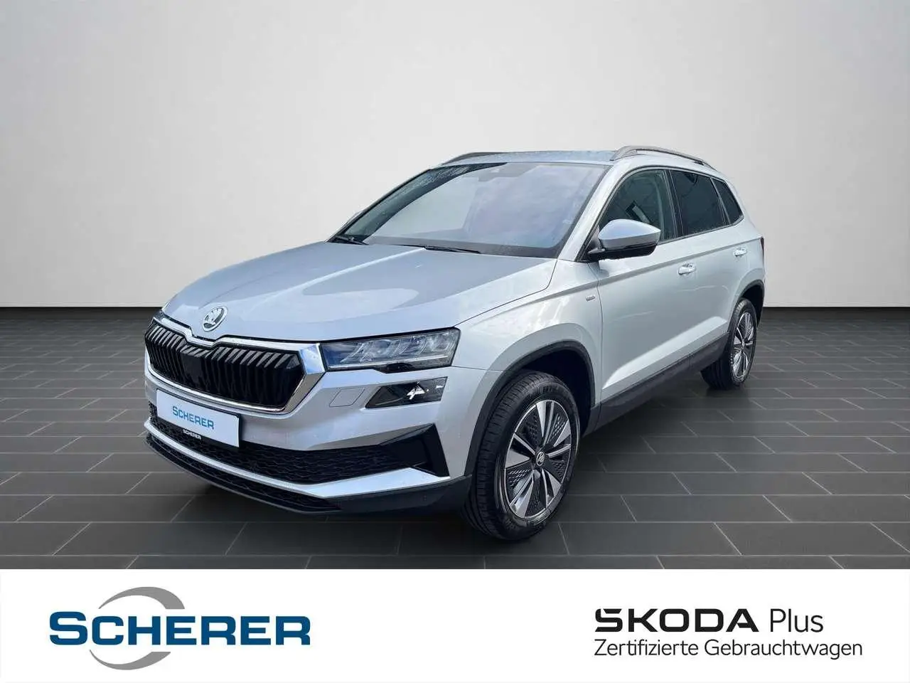 Photo 1 : Skoda Karoq 2024 Essence