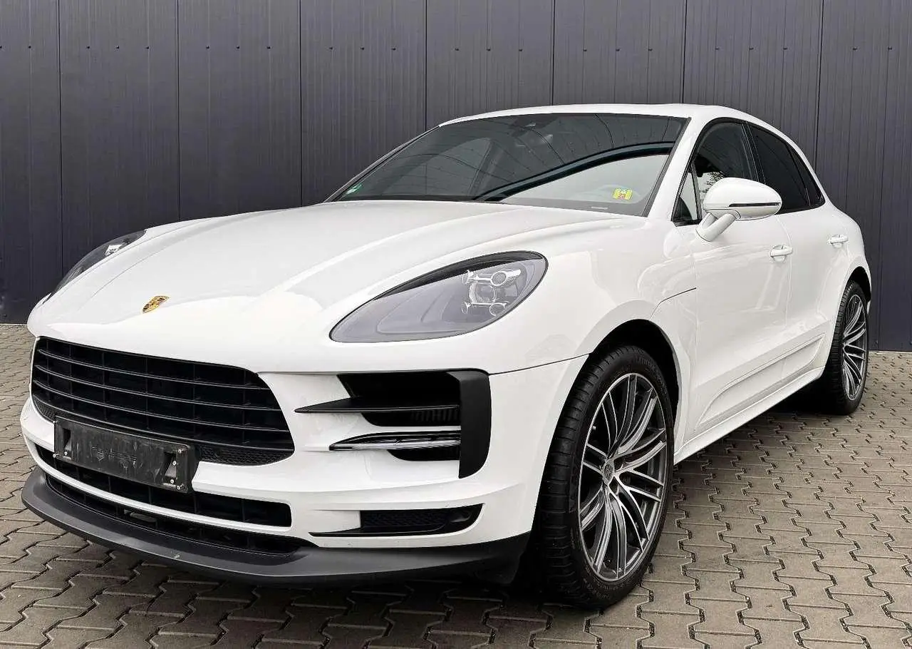 Photo 1 : Porsche Macan 2019 Essence