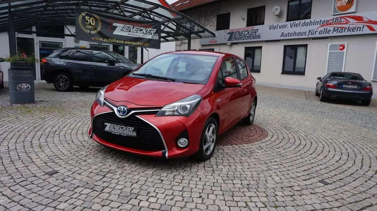 Photo 1 : Toyota Yaris 2016 Hybride