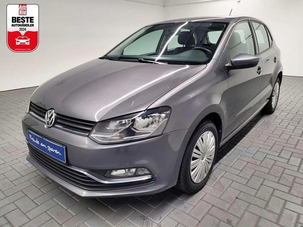 Photo 1 : Volkswagen Polo 2015 Essence