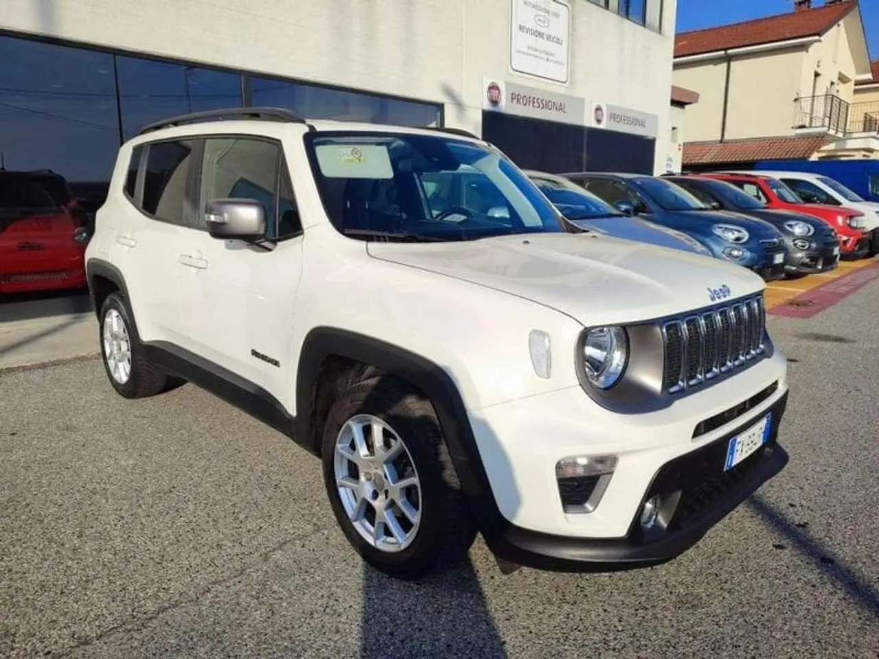 Photo 1 : Jeep Renegade 2019 Petrol