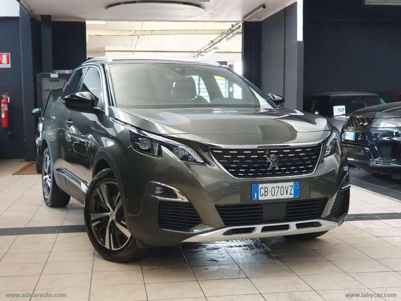 Photo 1 : Peugeot 3008 2020 Essence